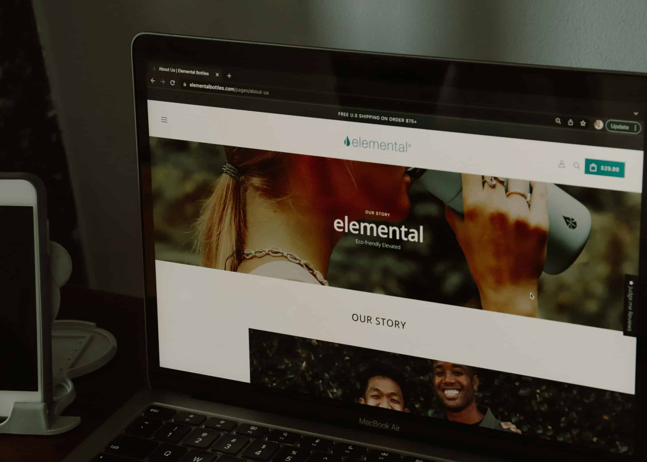 Comparaison entre un thème WordPress premium et un thème gratuit